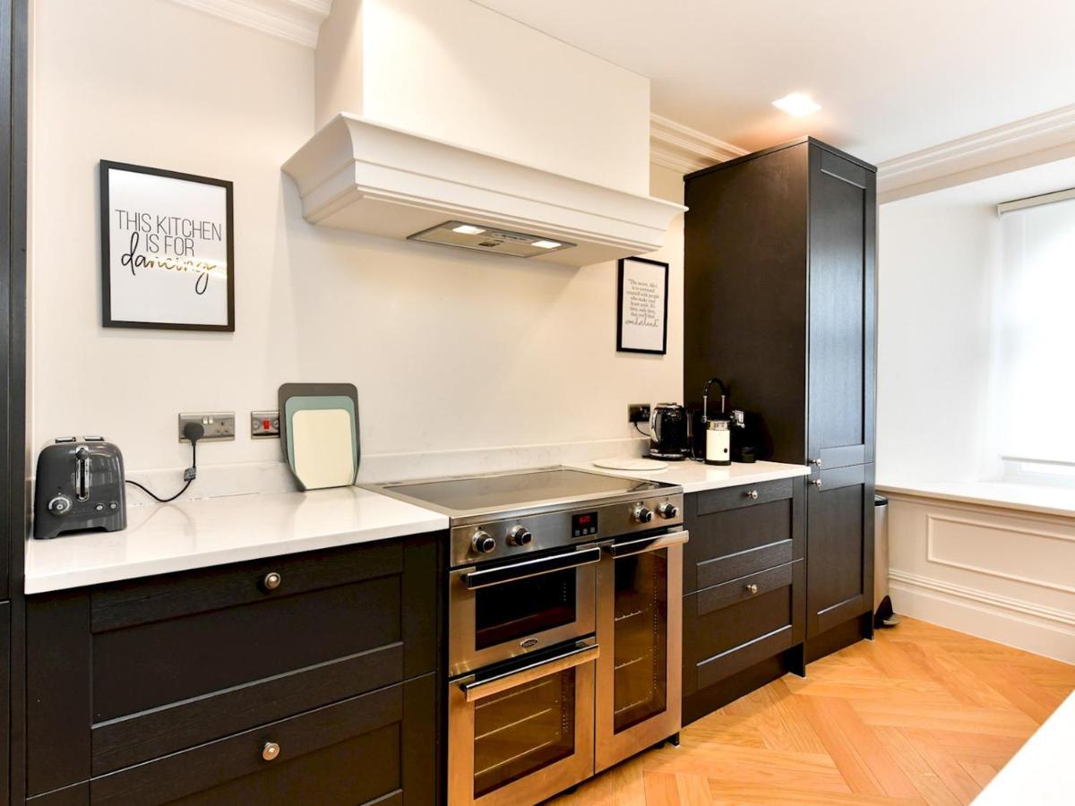 Pass The Keys Beautiful 2 Bed Apartment With Parking In The Bay 卡迪夫 外观 照片